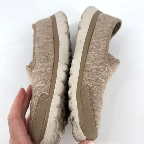 Danskin Now Women's Slip-on Tan Memory Foam Active Shoes Size 9 Cushion Flats - Picture 4 of 10